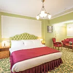 One Appartement Boekarest