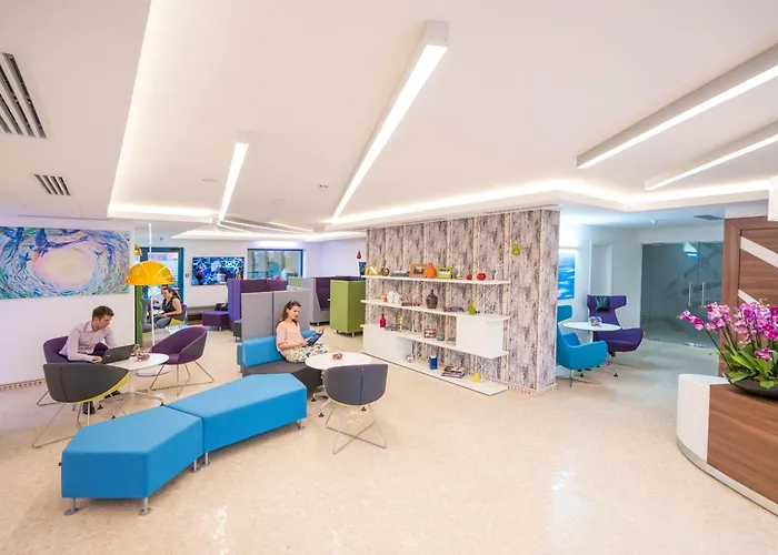 One Апартаменти *